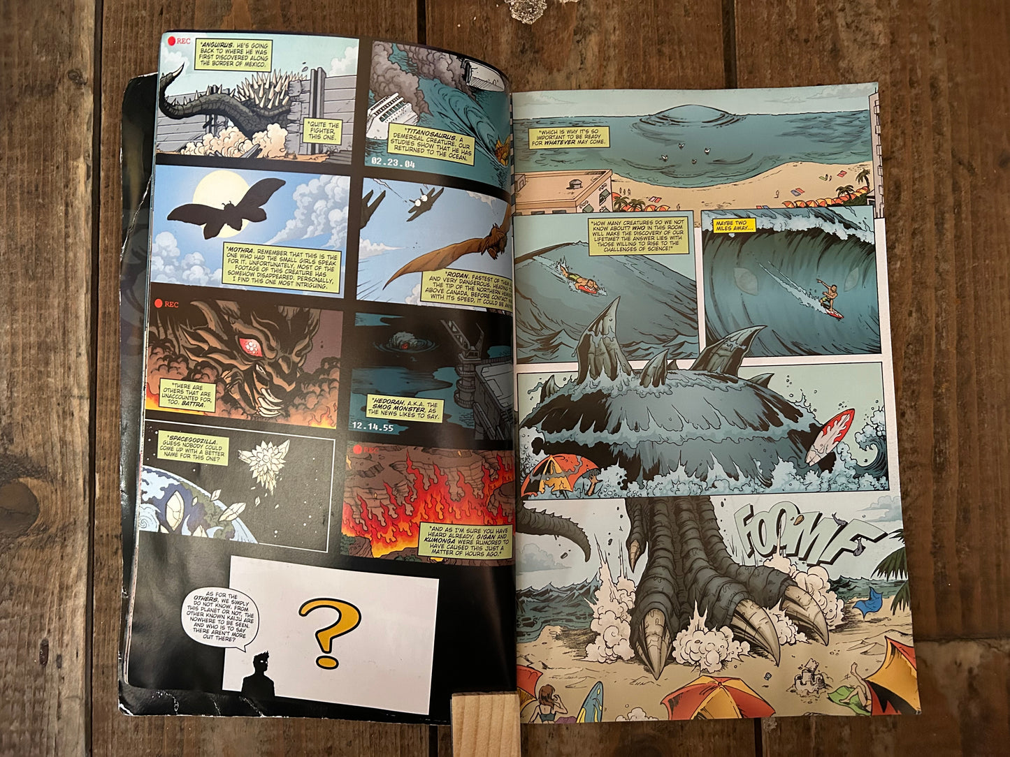 Godzilla comics set