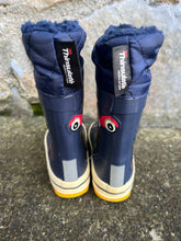 Load image into Gallery viewer, Navy lined wellies   uk 7 (eu 24)
