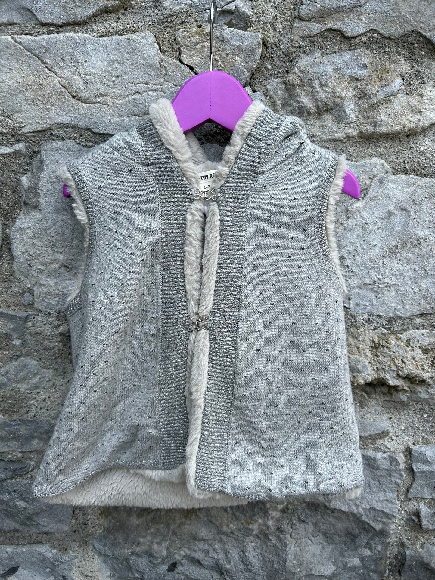 Grey furry lined gilet 2-3y (92-98cm)