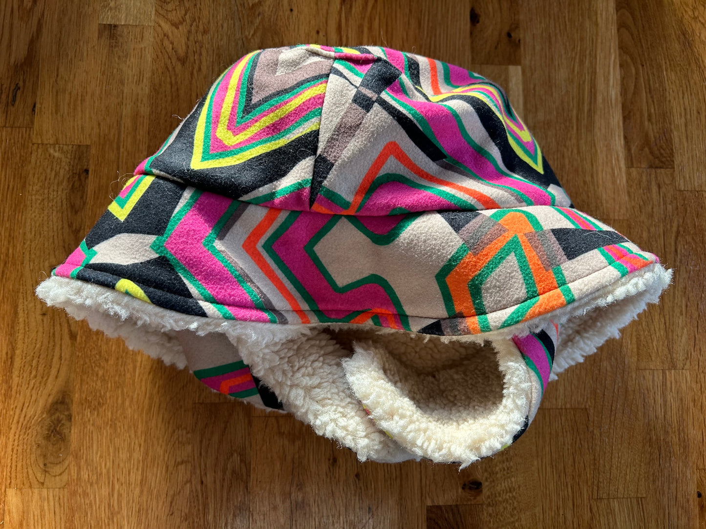 Colourful bucket hat
