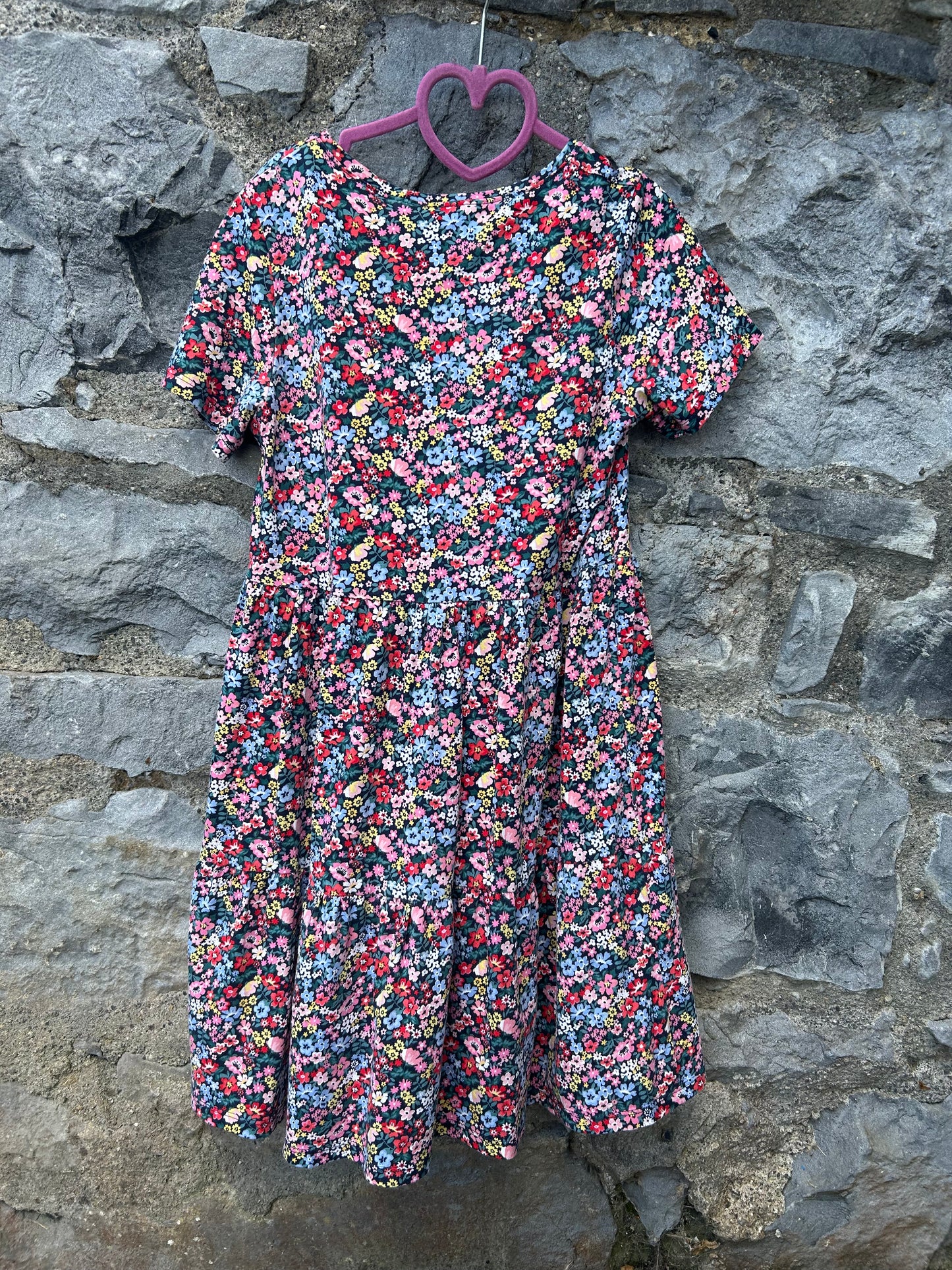 Colourful flowers dress  9-10y (134-140cm)