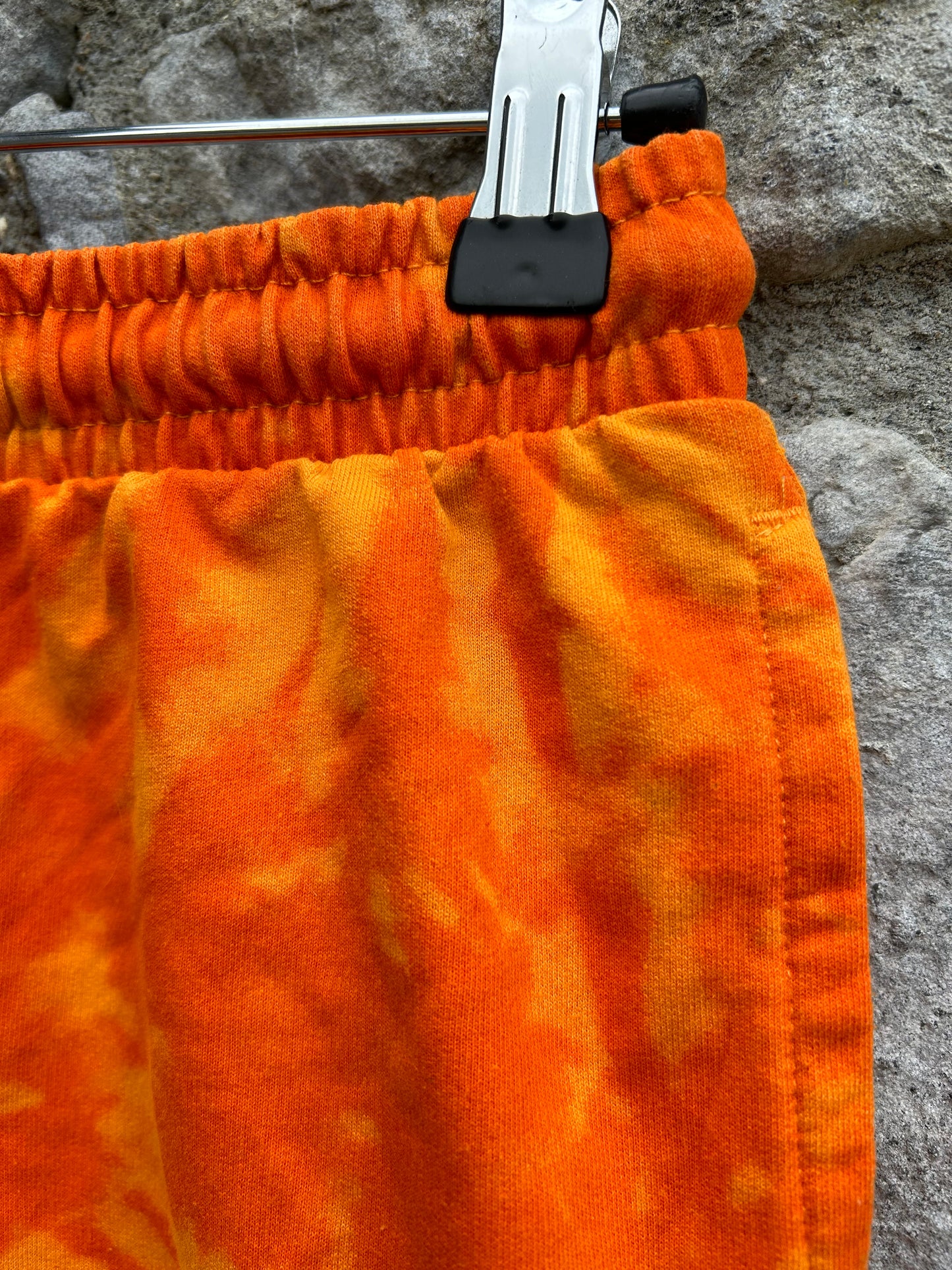 Orange tie dye shorts  9-10y (134-140cm)