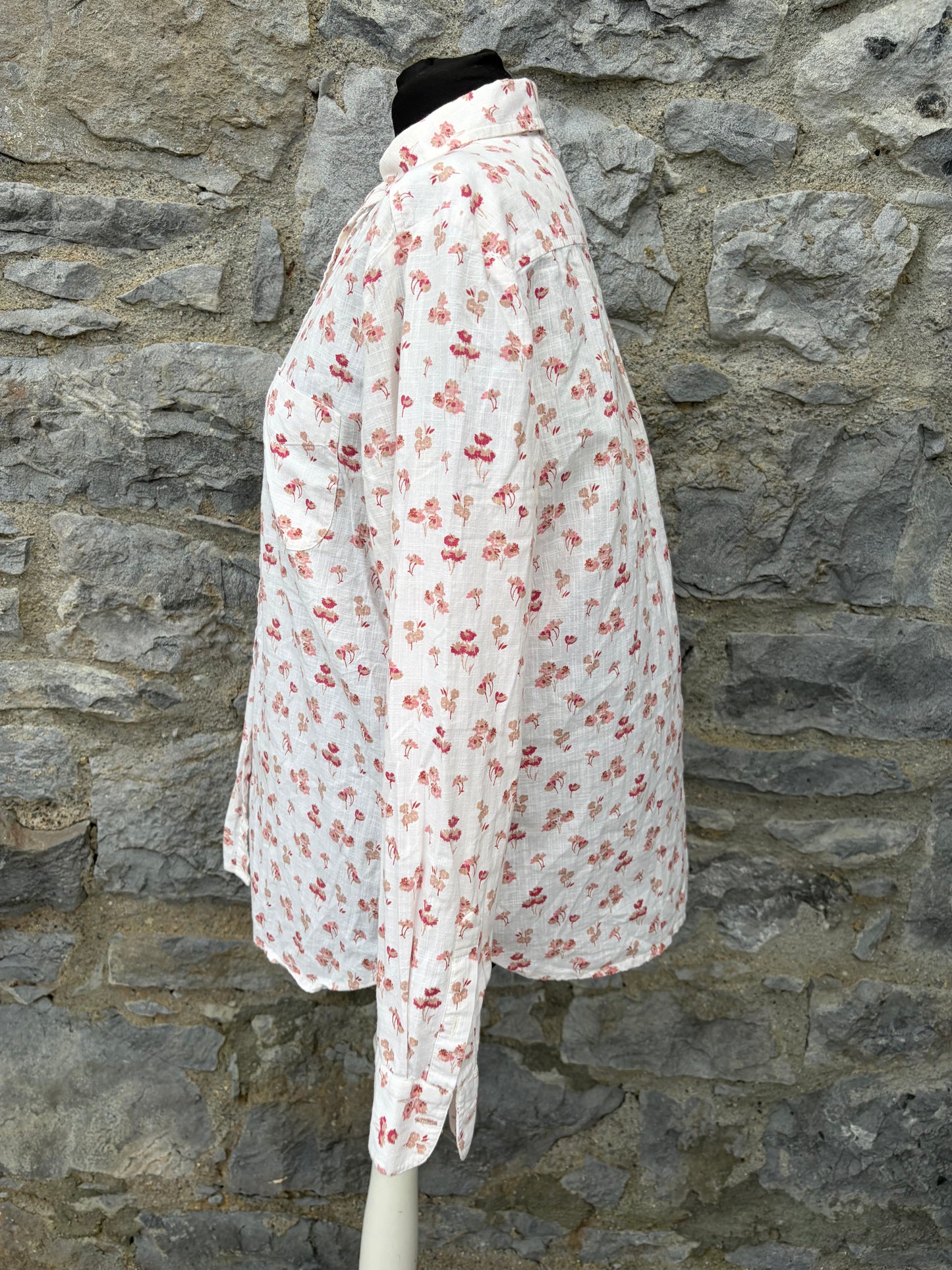 White prairie-style print blouse uk 14