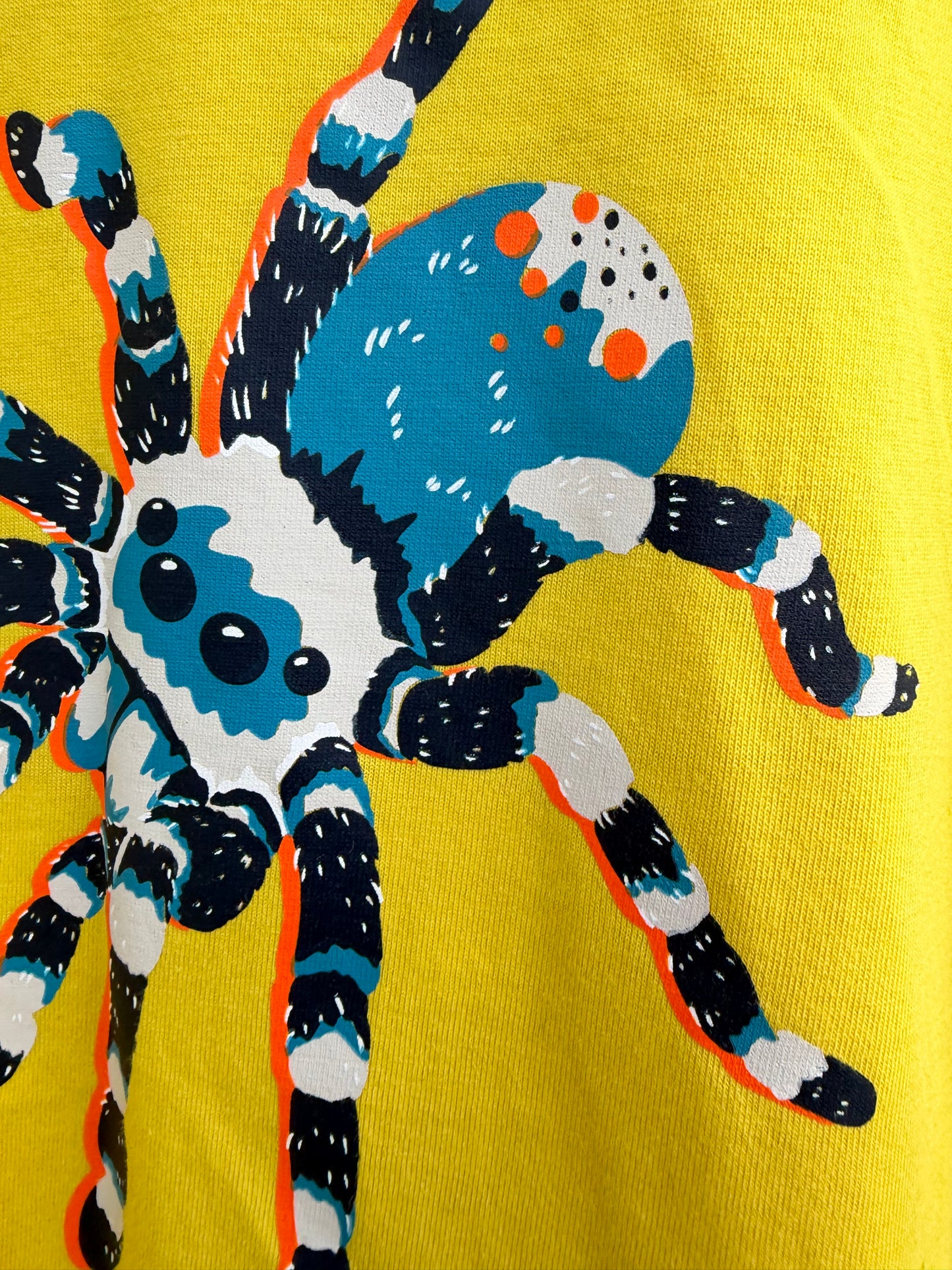 Spider yellow T-shirt  7-8y (122-128cm)