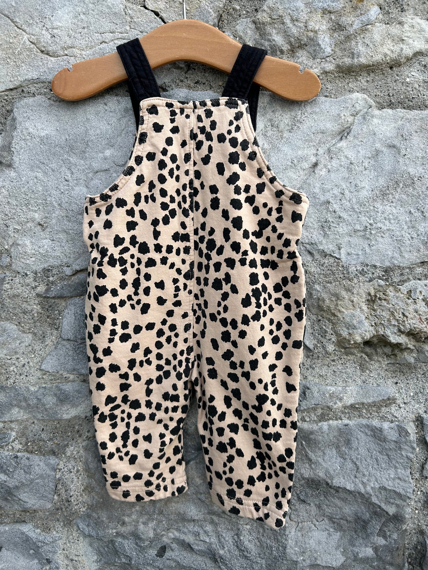 Beige spotty dungarees   3-6m (62-68cm)