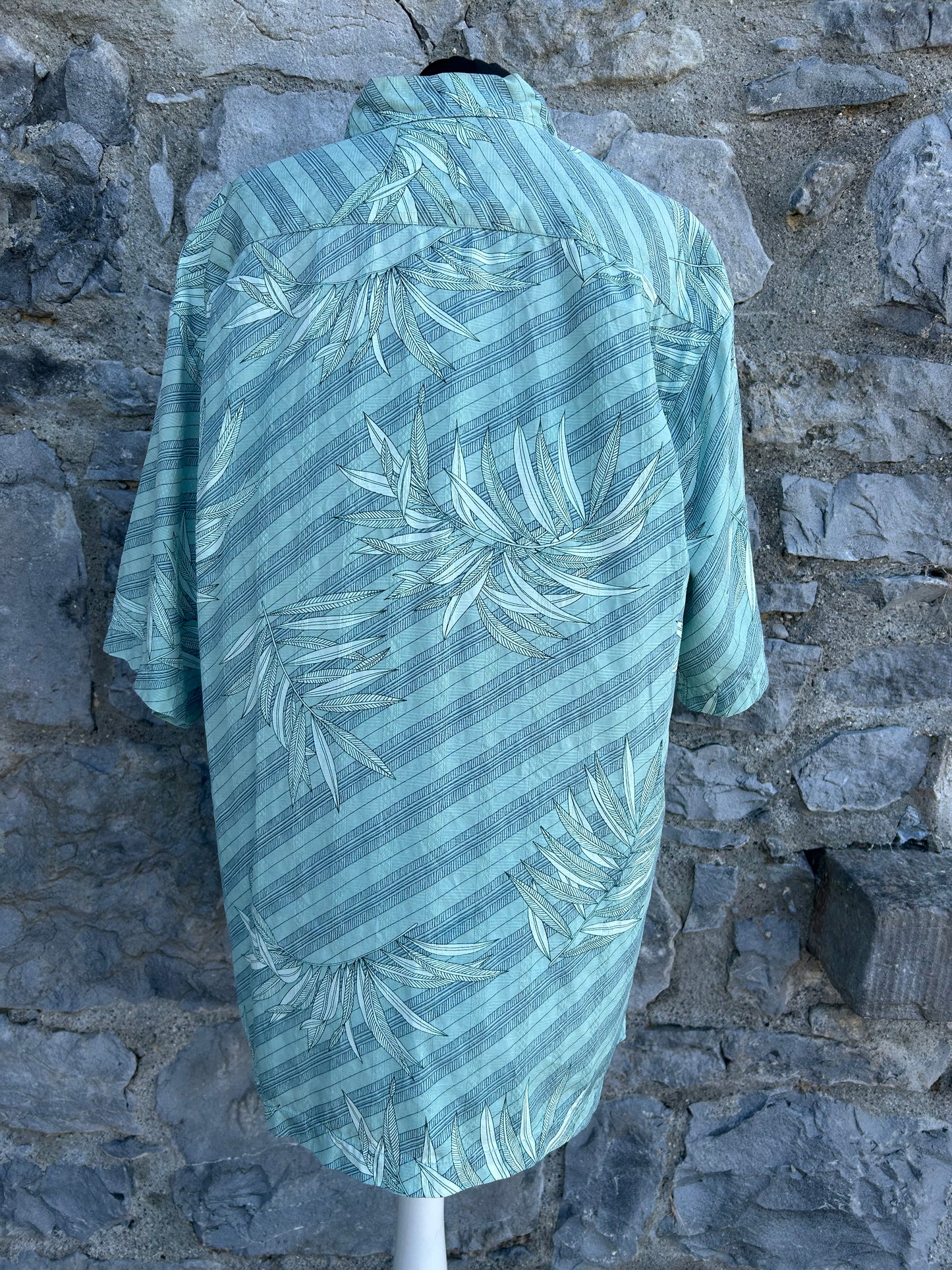 90s green stripes&palm leaves shirt Medium