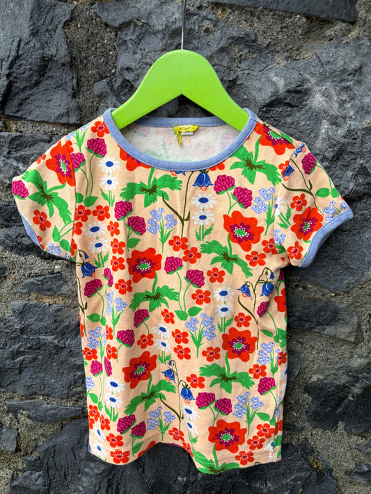 Summer flowers apricot T-shirt  4-5y (104-110cm)