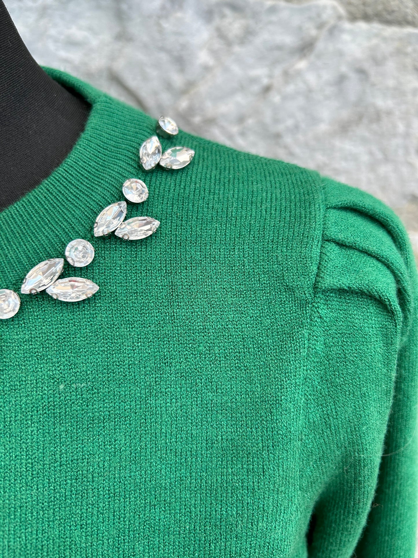 Green jumper with sparkle neckline uk 10-12