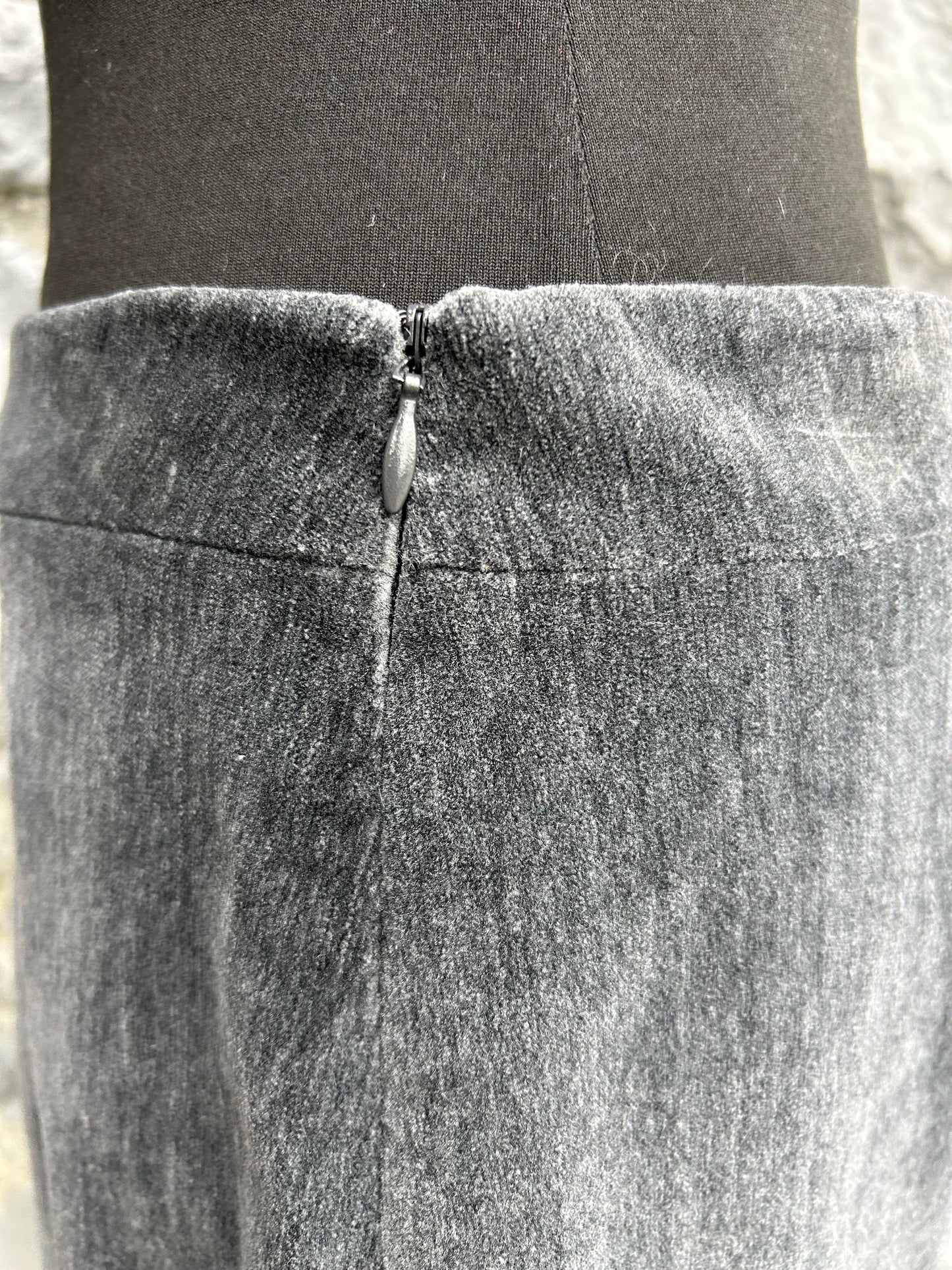 Y2K grey velvet skirt uk 10