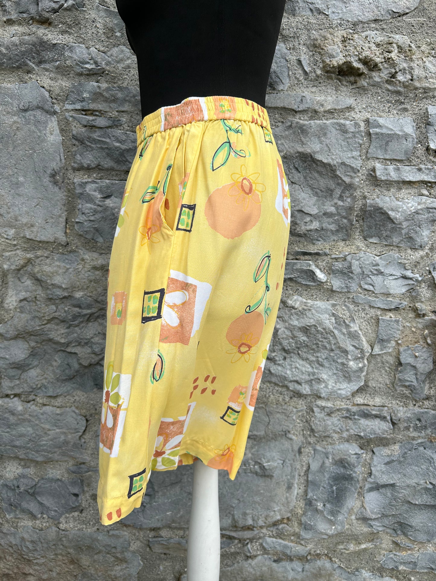 80s yellow abstract shorts uk 8-10