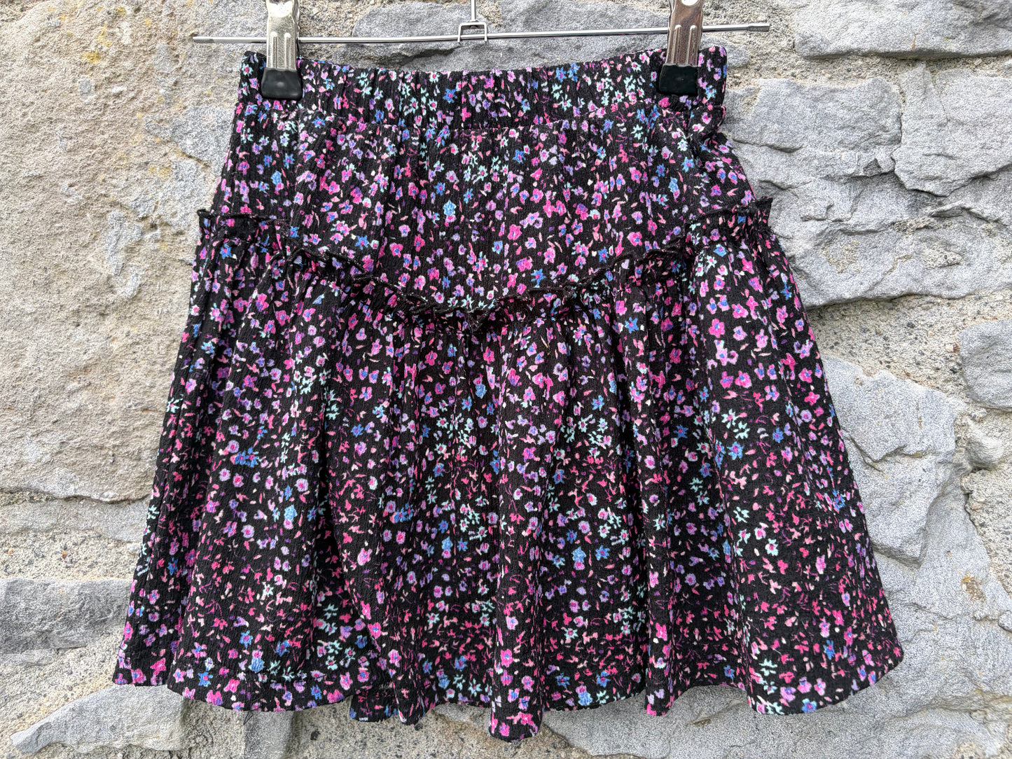 Pink flowers skirt  6-7y (116-122cm)
