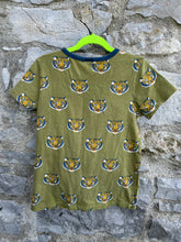 Load image into Gallery viewer, Khaki tiger T-shirt   7-8y (122-128cm)
