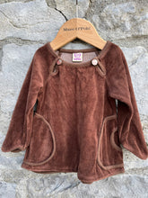 Load image into Gallery viewer, Brown velour tunic   9-12m (74-80cm)
