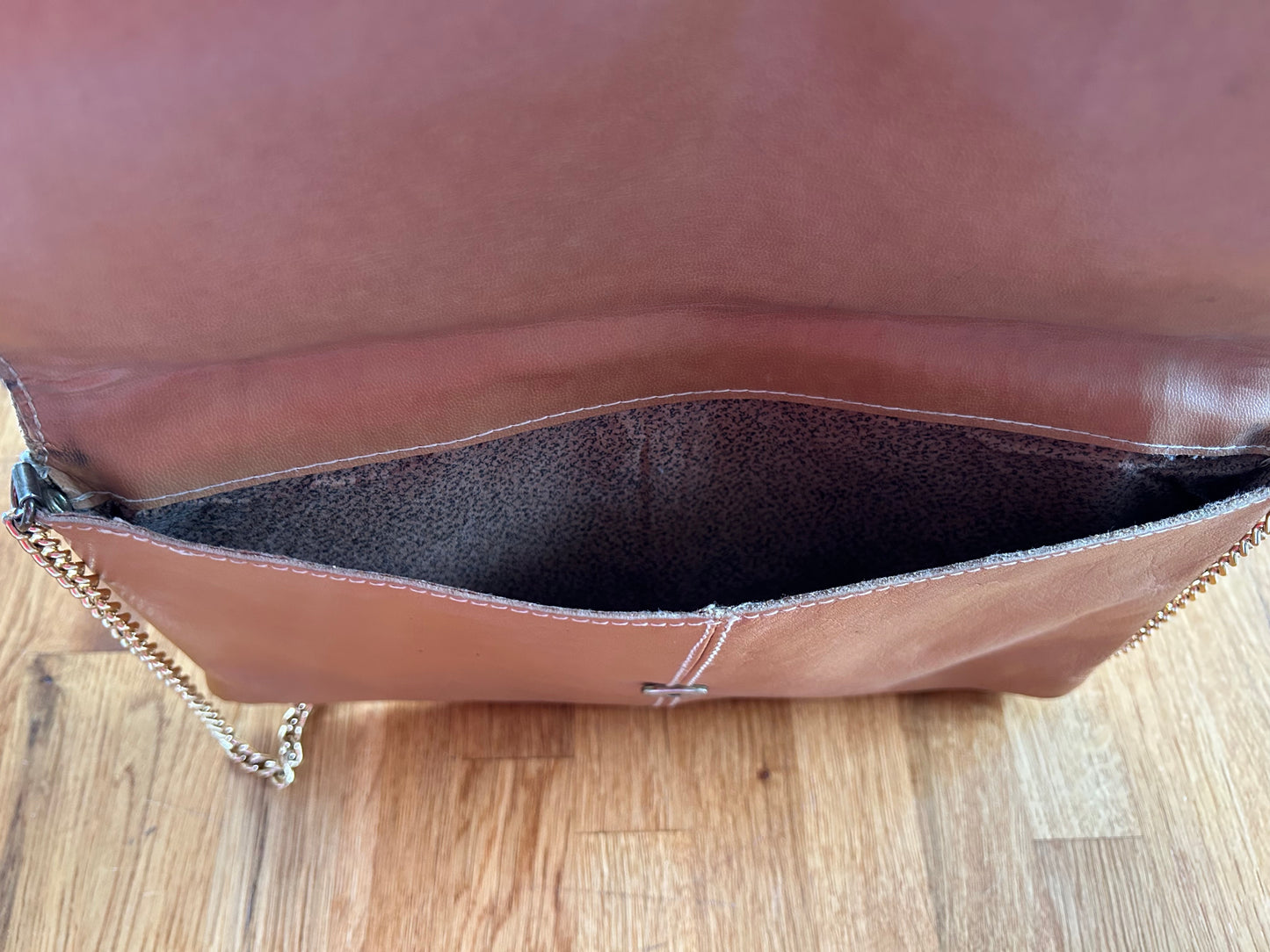 Beige leather bag