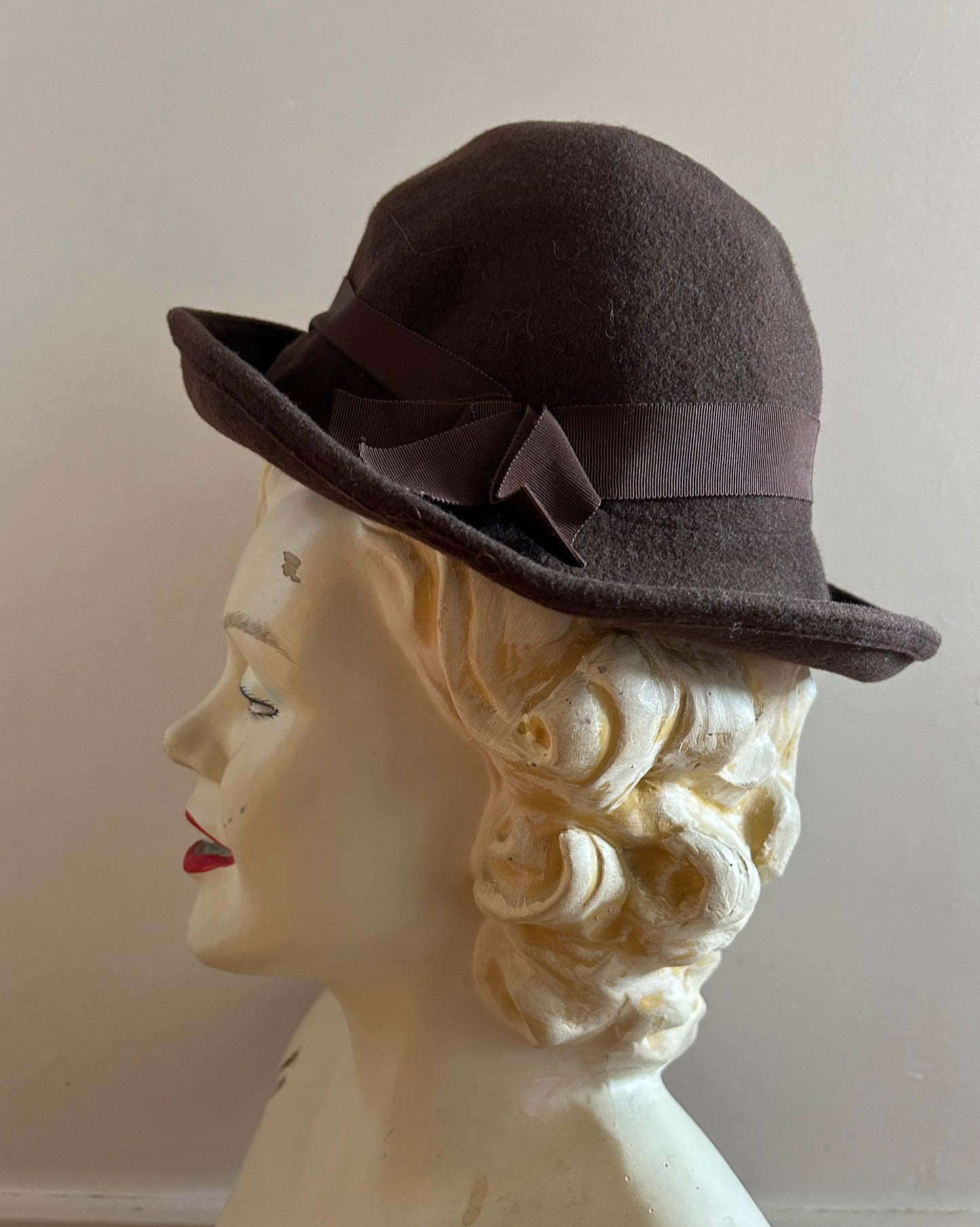 Brown hat