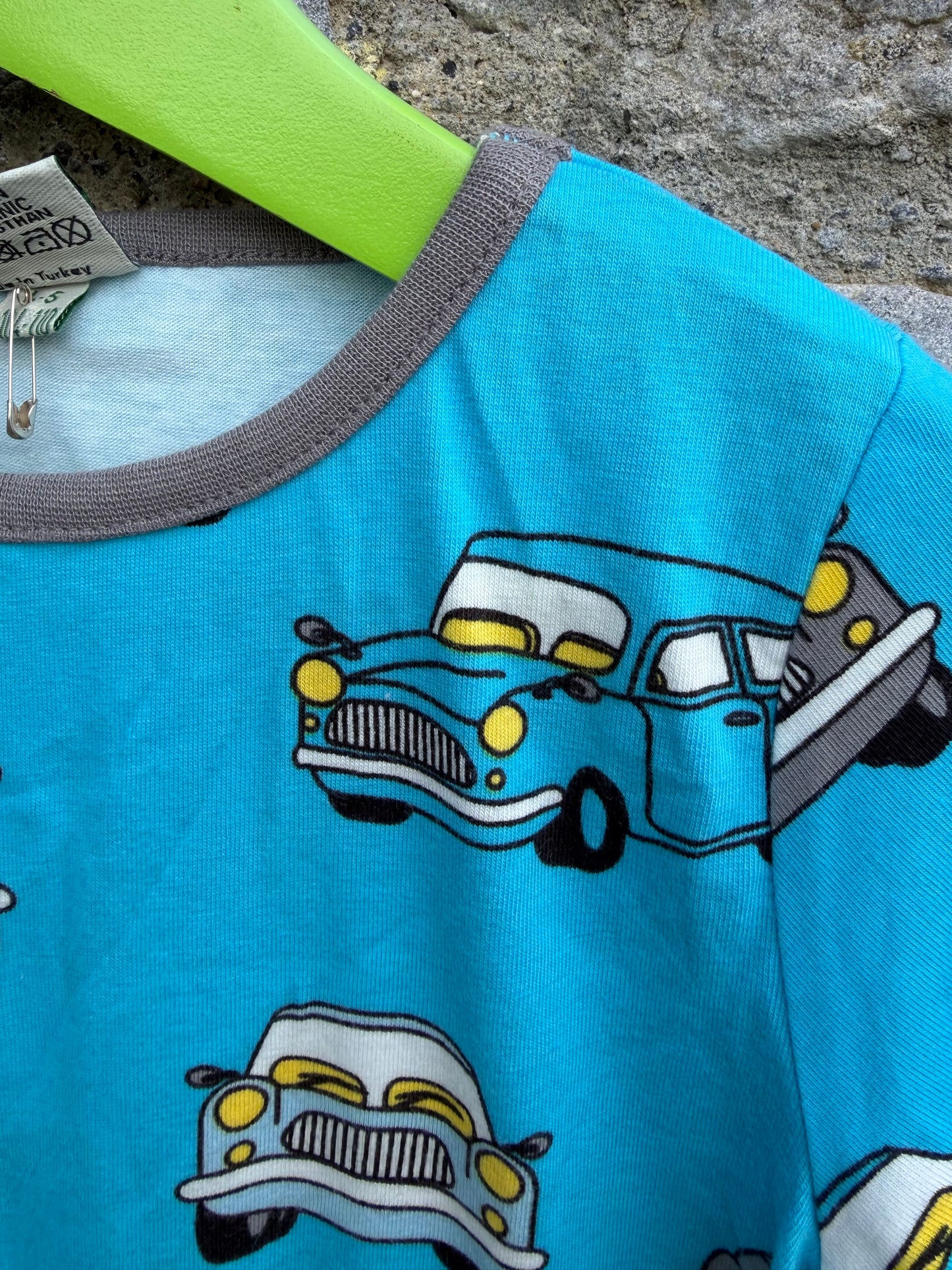 Cars blue T-shirt  4-5y (104-110cm)