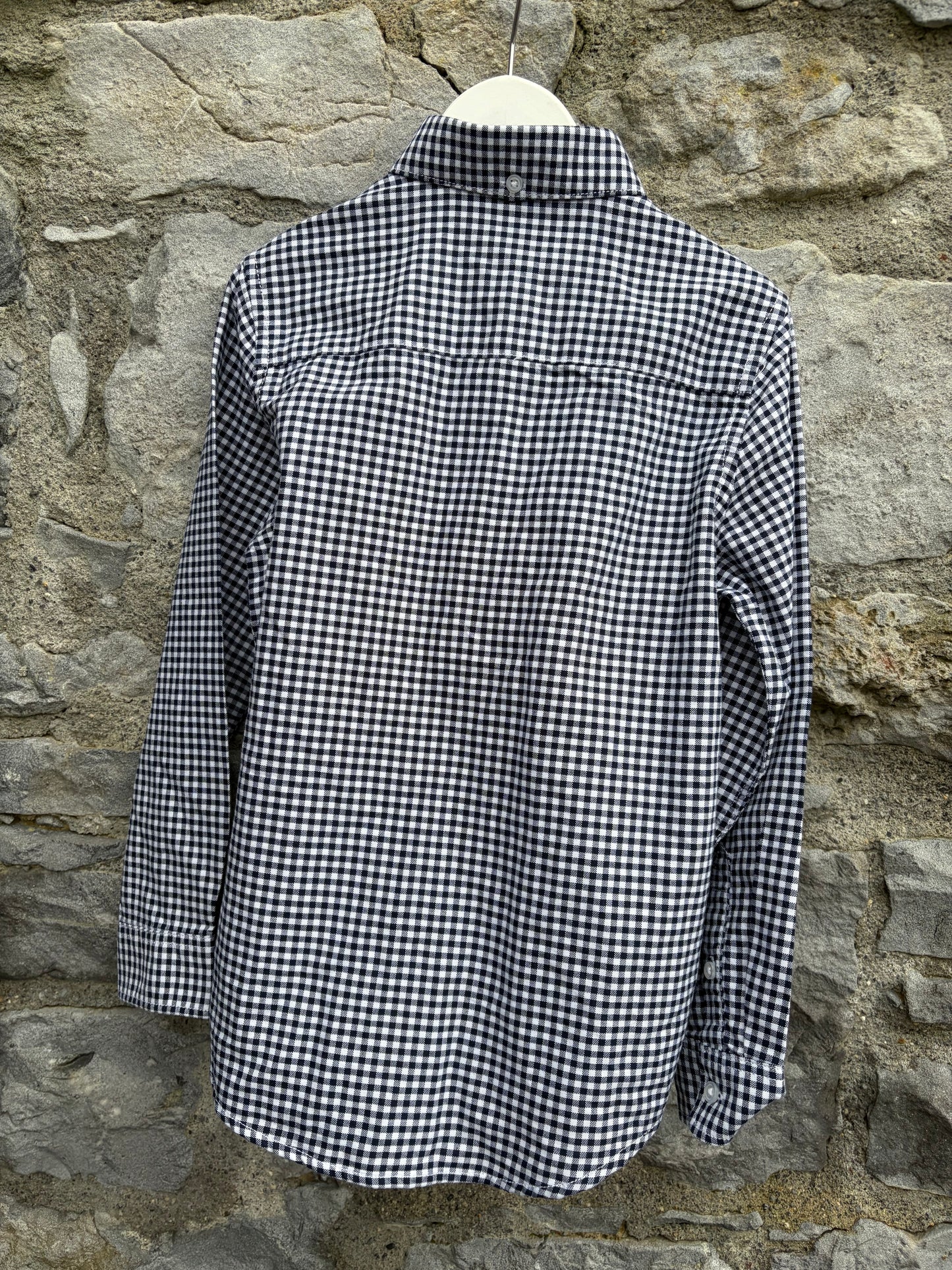 Black&white check shirt  7y (122cm)