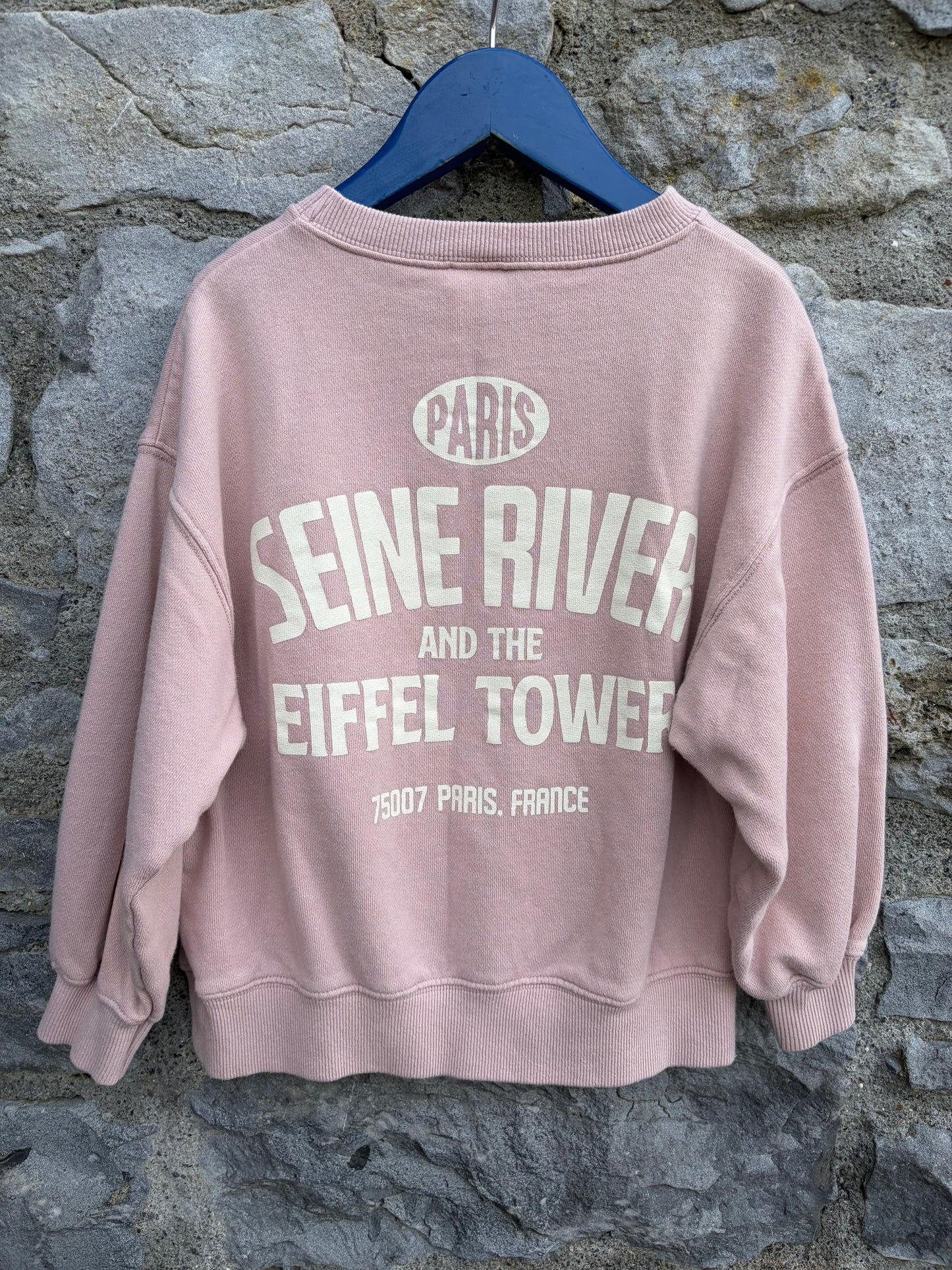 Eiffel Tower sweatshirt  6-7y (116-122cm)
