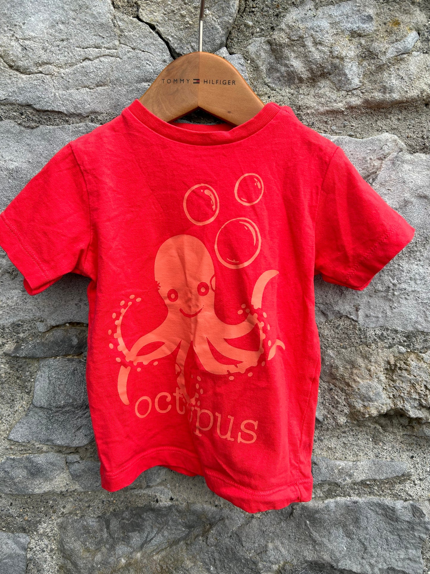 Octopus red T-shirt   6-9m (68-74cm)