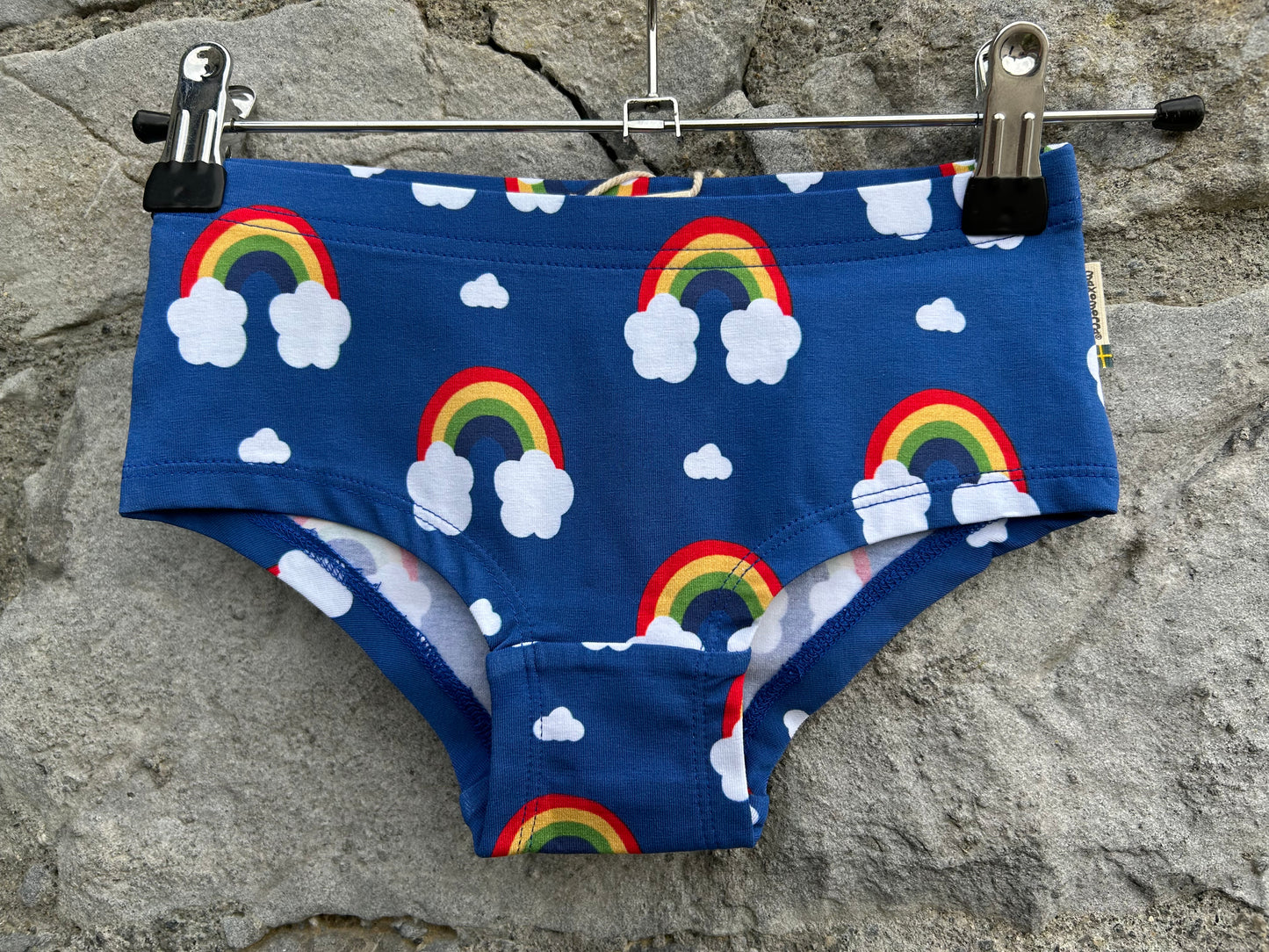 Rainbow navy briefs  5-6y (110-116cm)