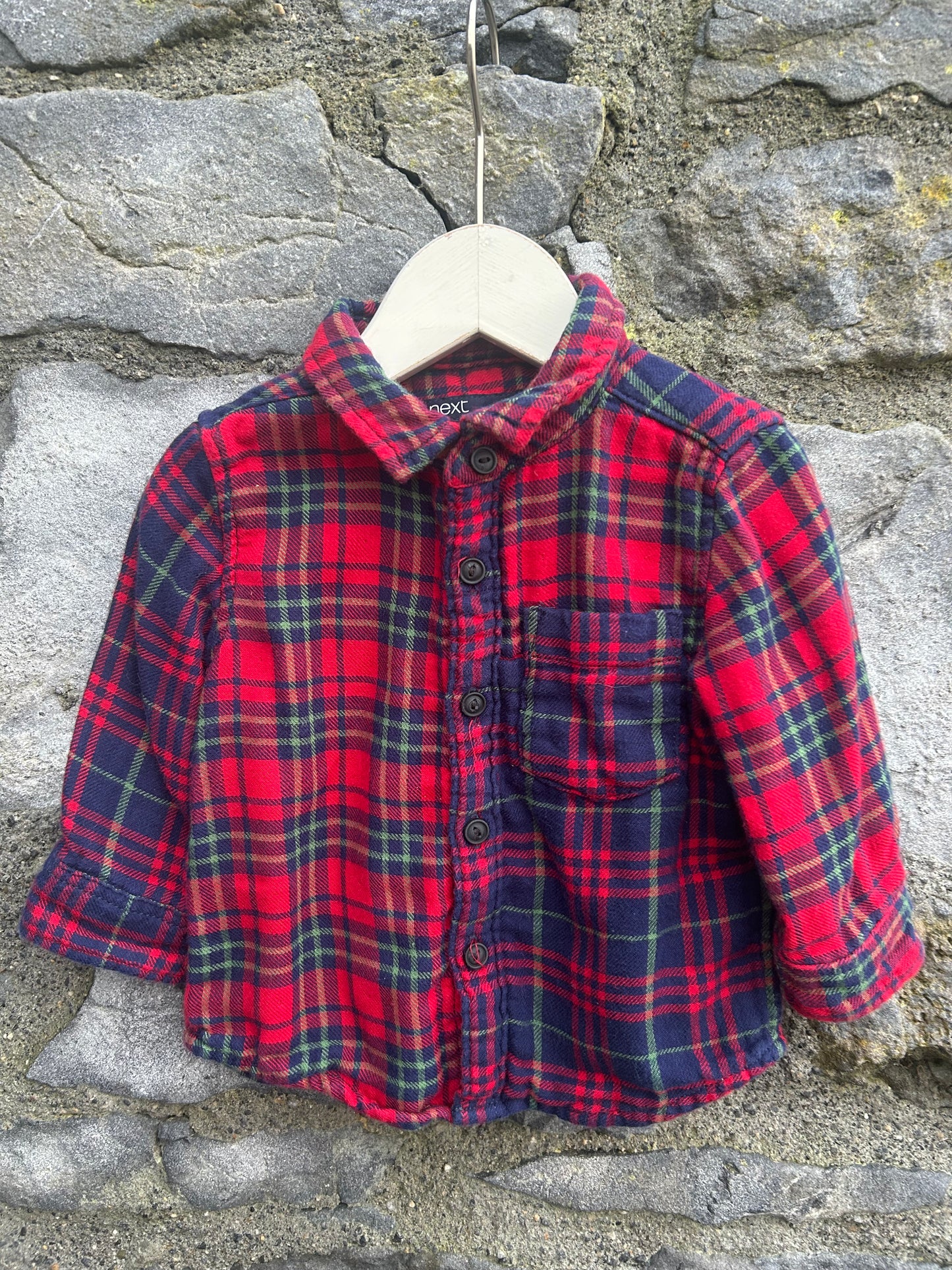 Red&navy check shirt  3-6m (62-68cm)