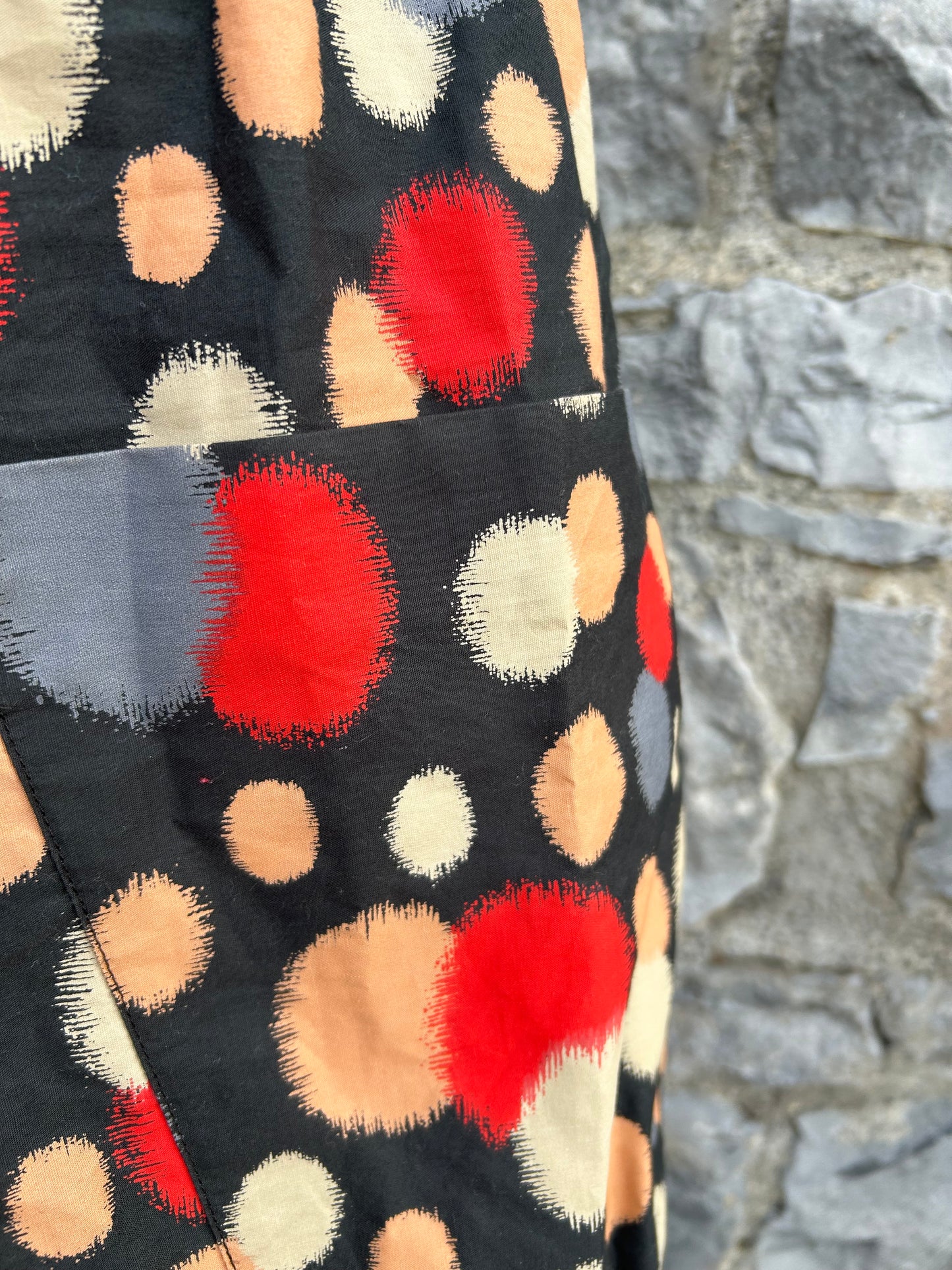 Big dots black skirt uk 12-14