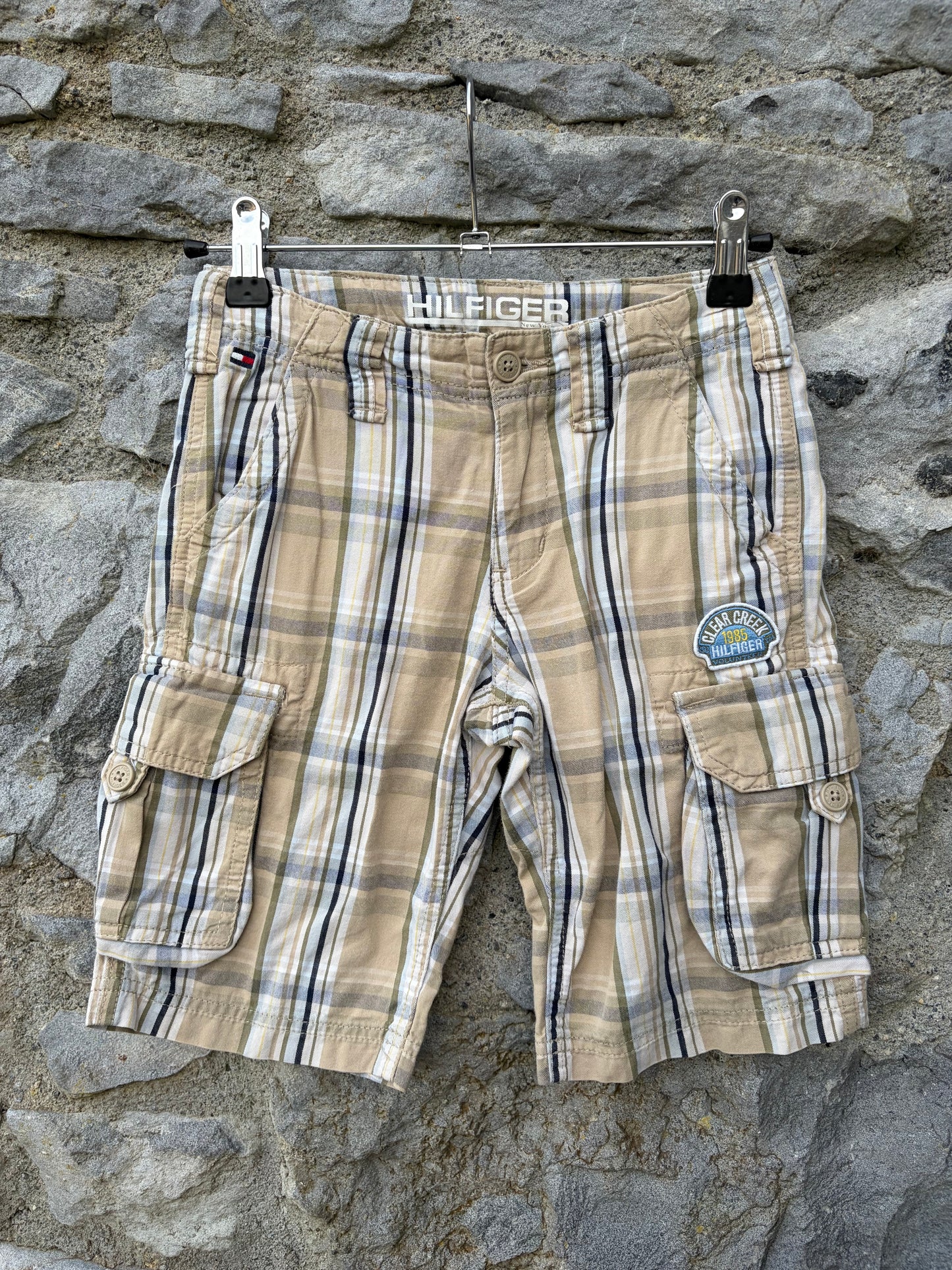 TH beige check cargo shorts  6y (116cm)