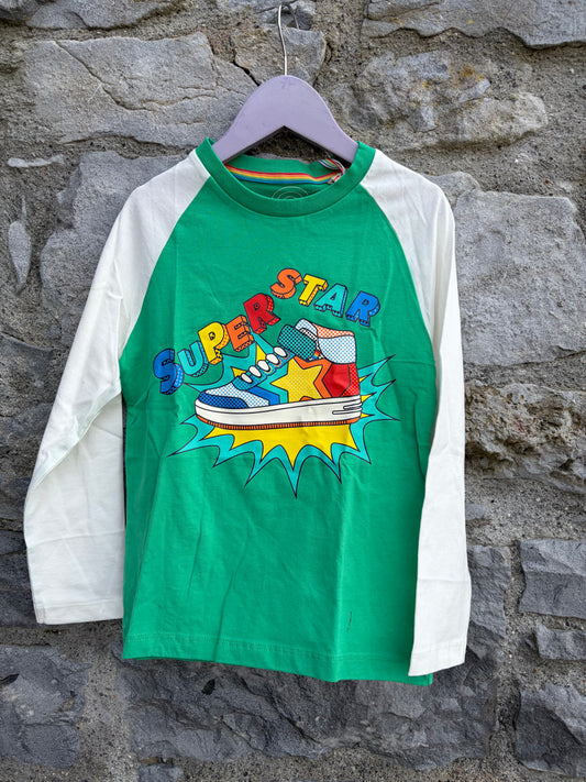 Super Star green raglan top   5-6y (110-116cm)