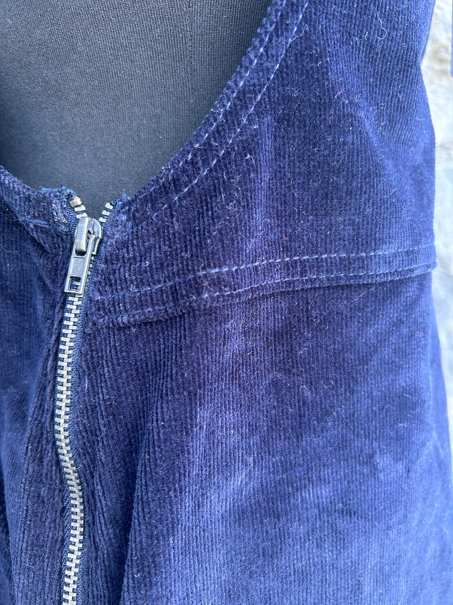 Navy cord pinafore uk 12-14