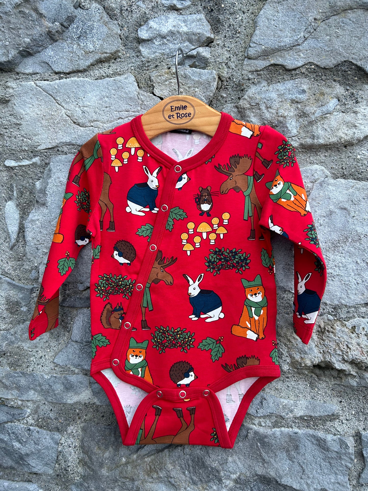 Winter woodlands red vest  12m (80cm)