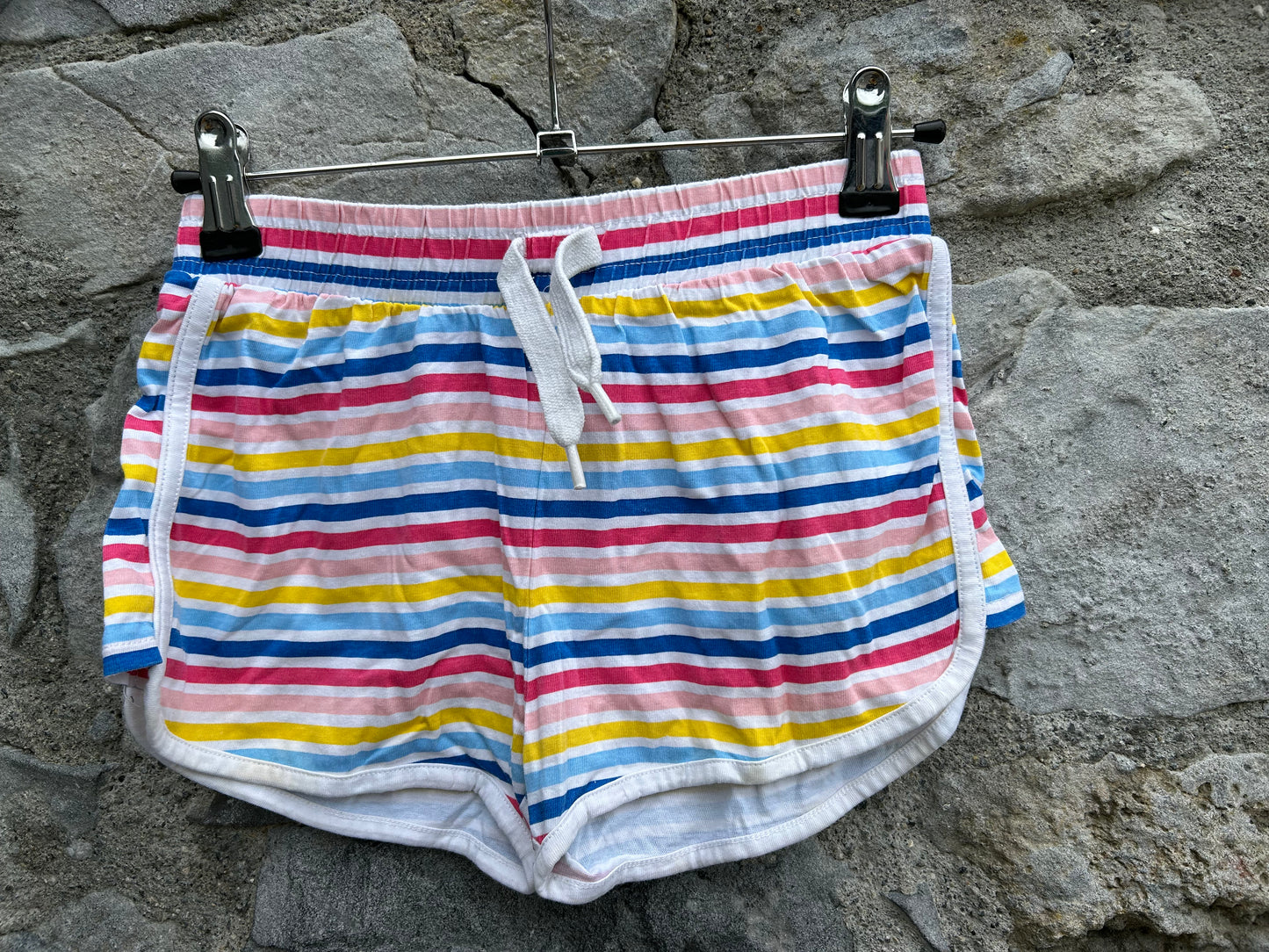 Rainbow shorts  10y (140cm)