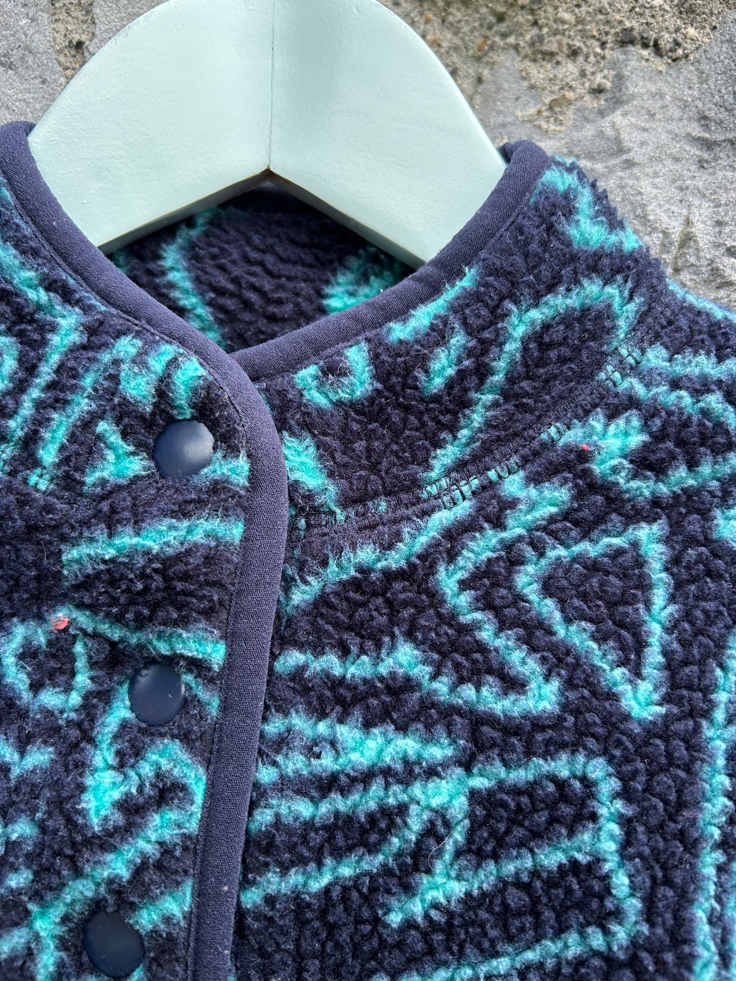 Geometric navy fleece 8-9y (128-134cm)
