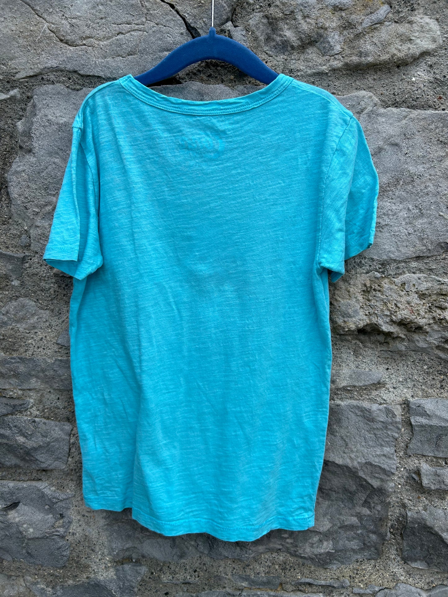 Waves light blue T-shirt  9-10y (134-140cm)