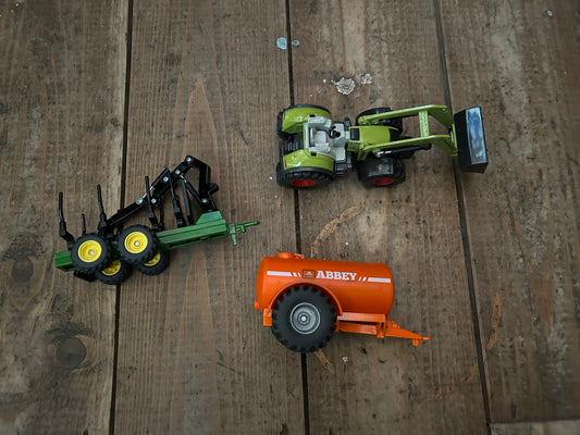 Farm machinery set
