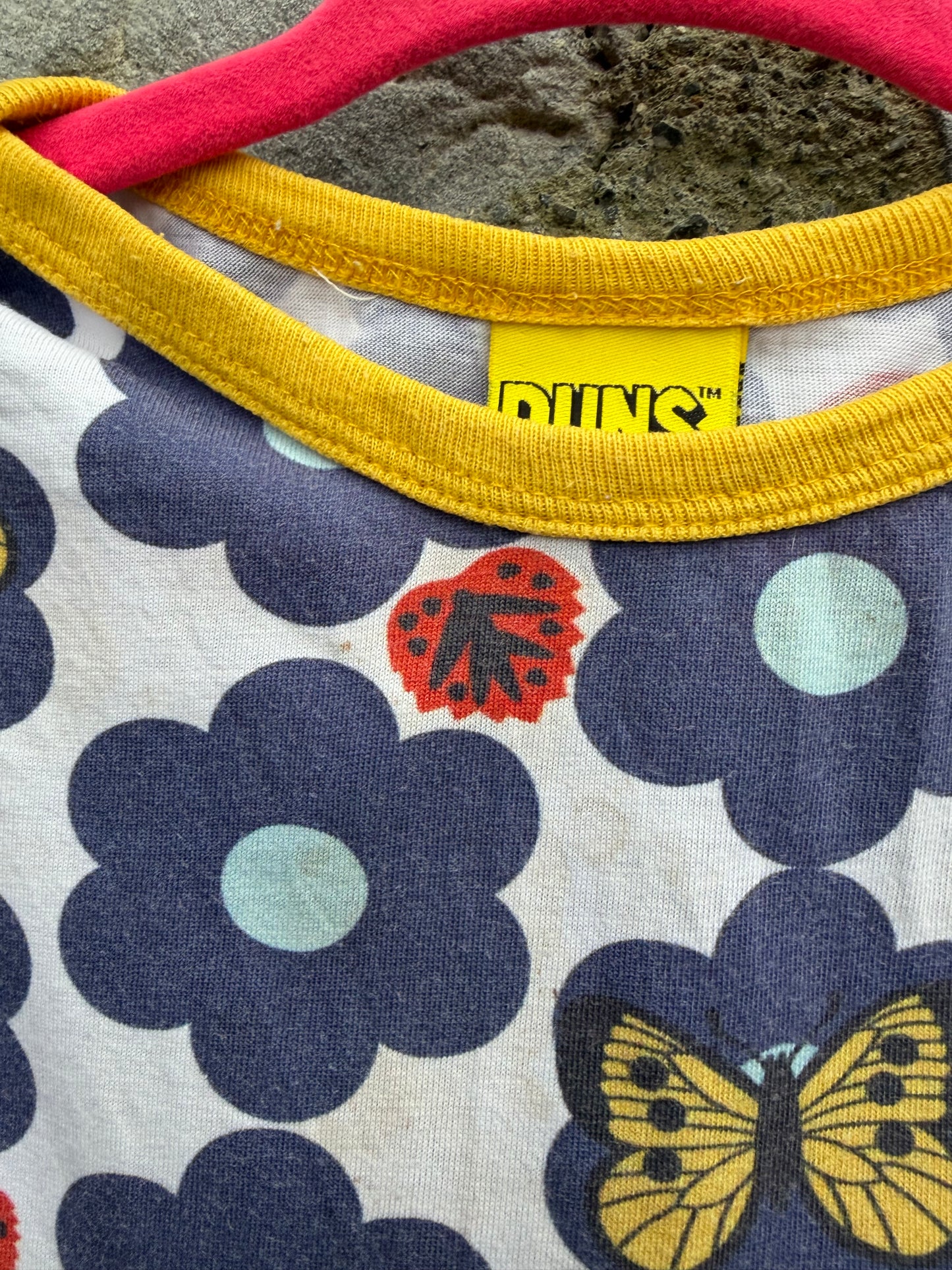 Navy flowers rompers  2y (92cm)