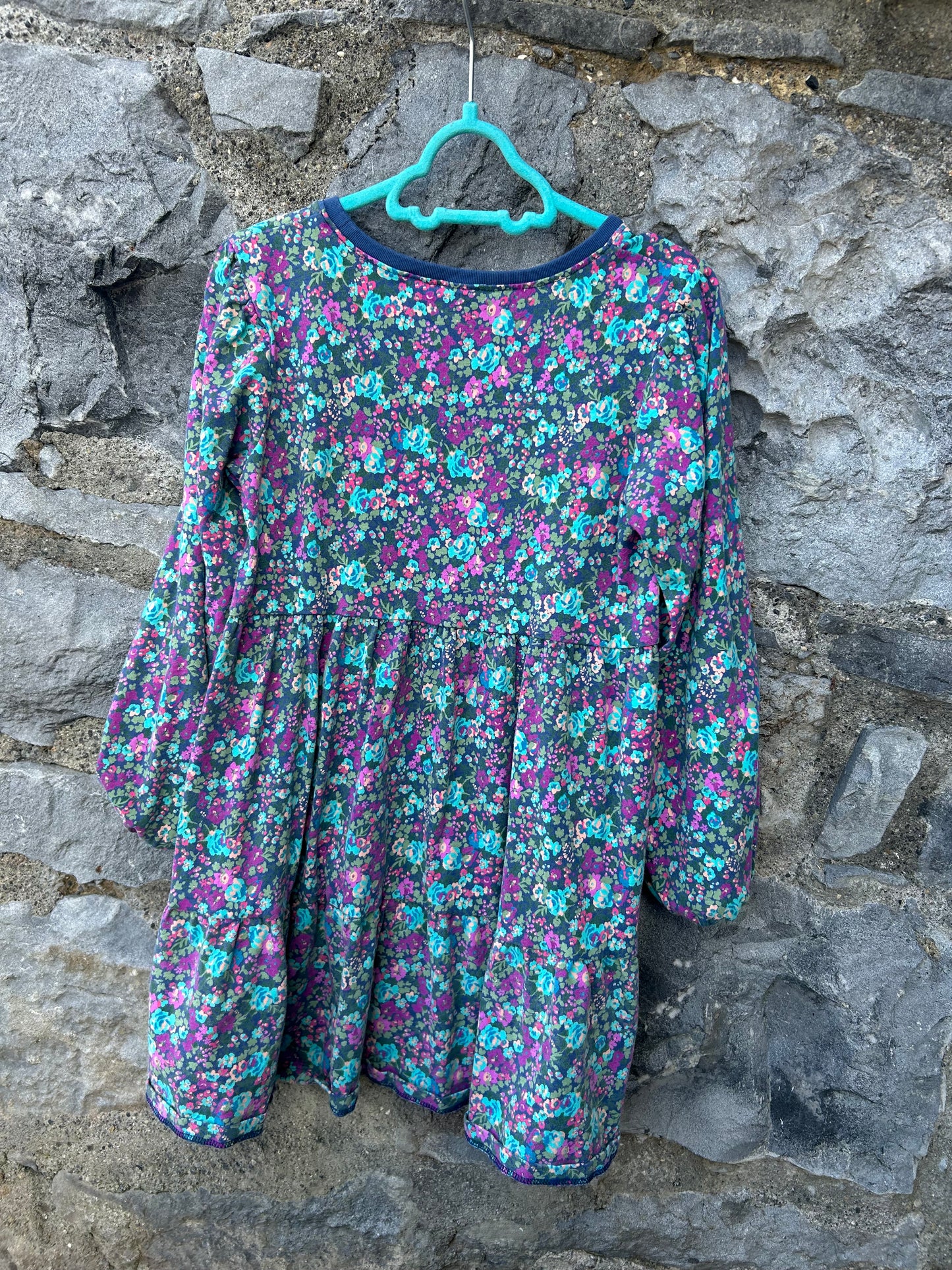 Blue&purple flowers dress  6-7y (116-122cm)