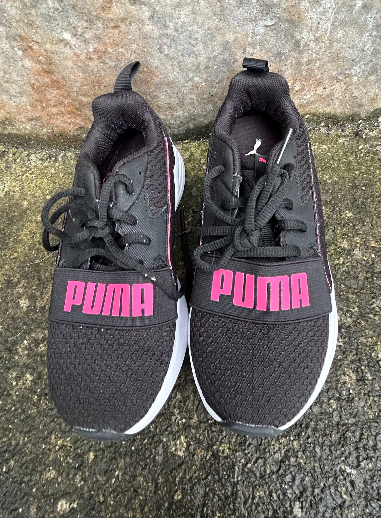 Black trainers  uk 2.5 (eu 35.5)