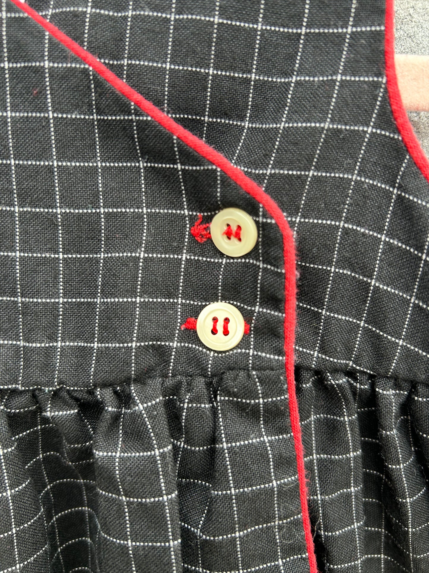 90s black check pinafore  12m (80cm)