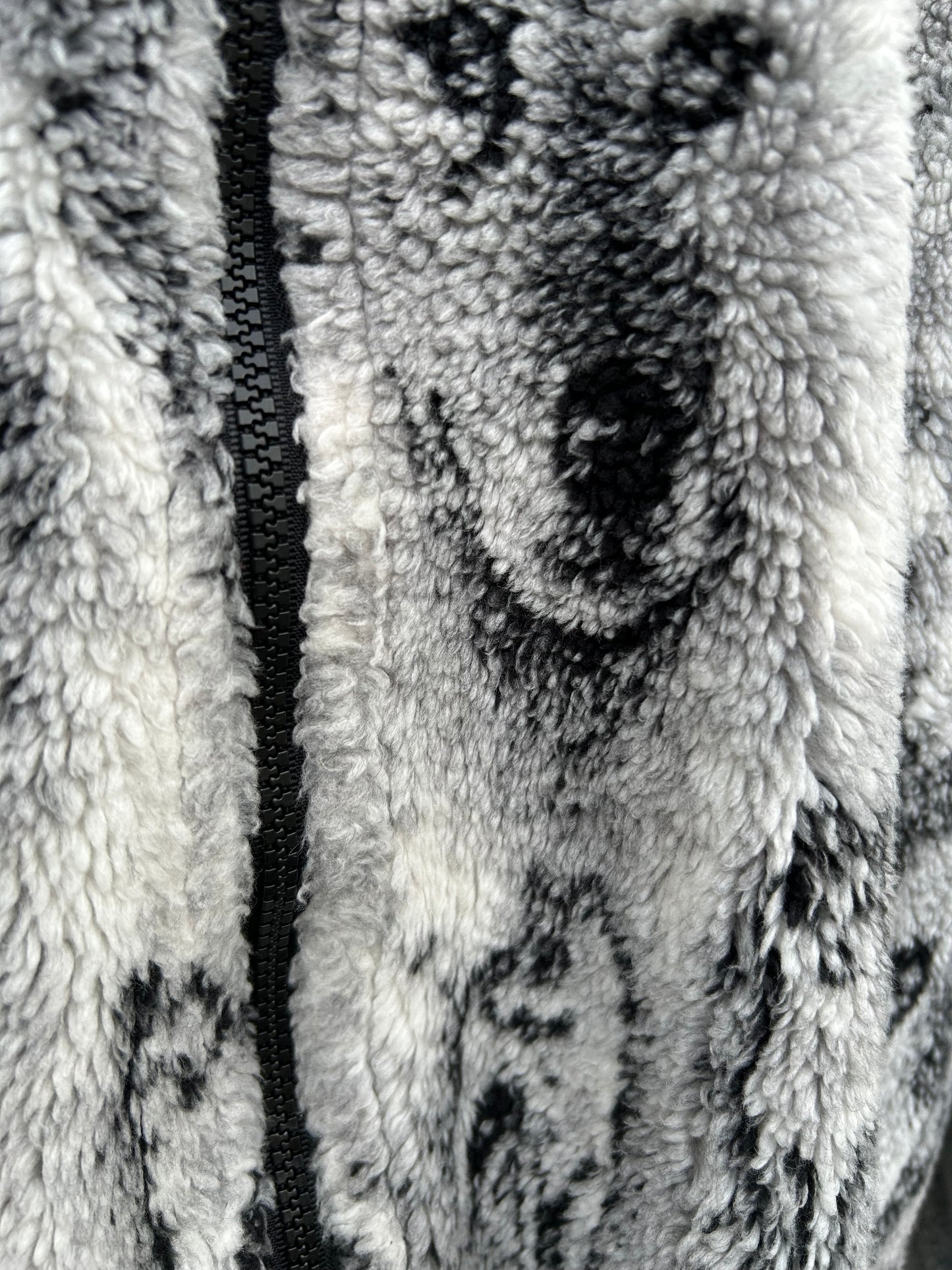 90s wolves grey fleece XL