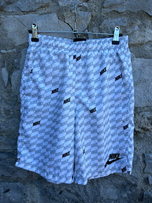 White logo shorts  12-13y (152-158cm)