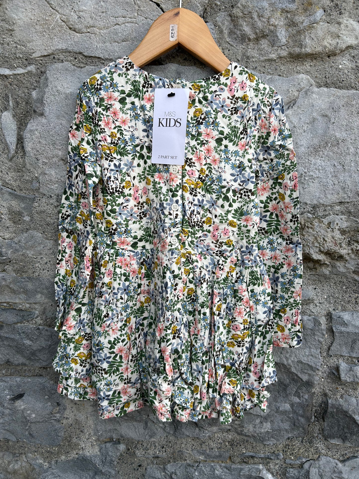 Floral cream dress  3-4y (98-104cm)
