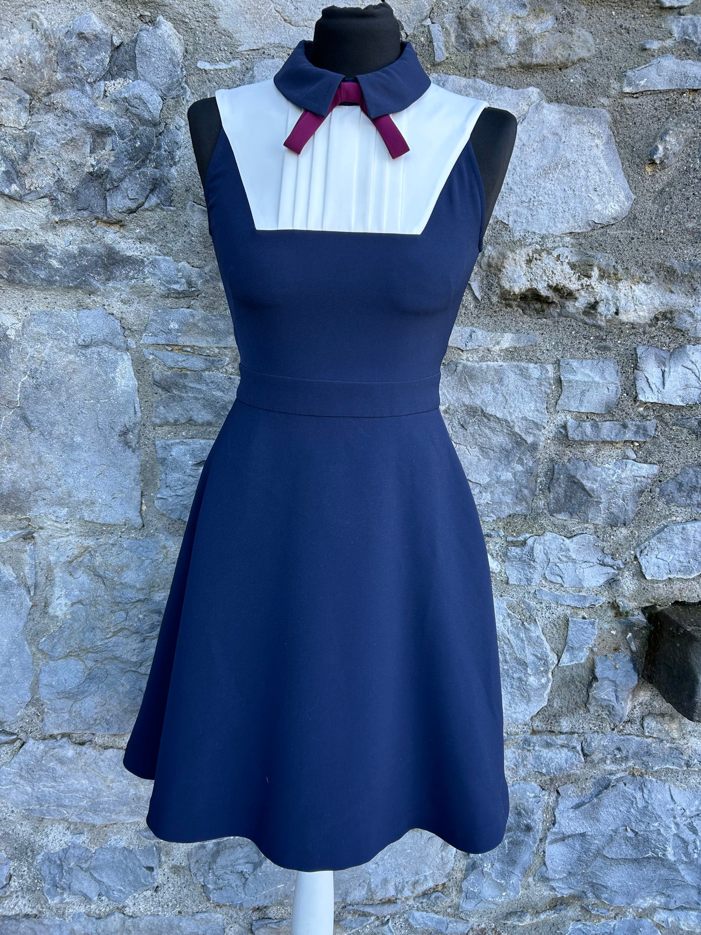 Navy dress uk 6-8