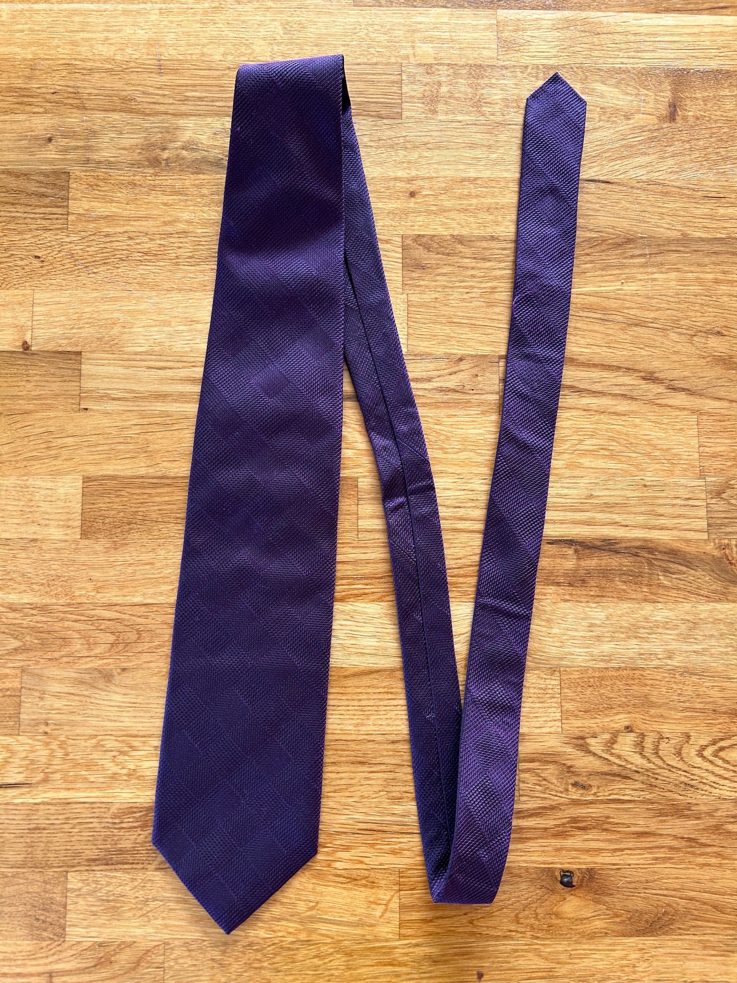 Purple tie