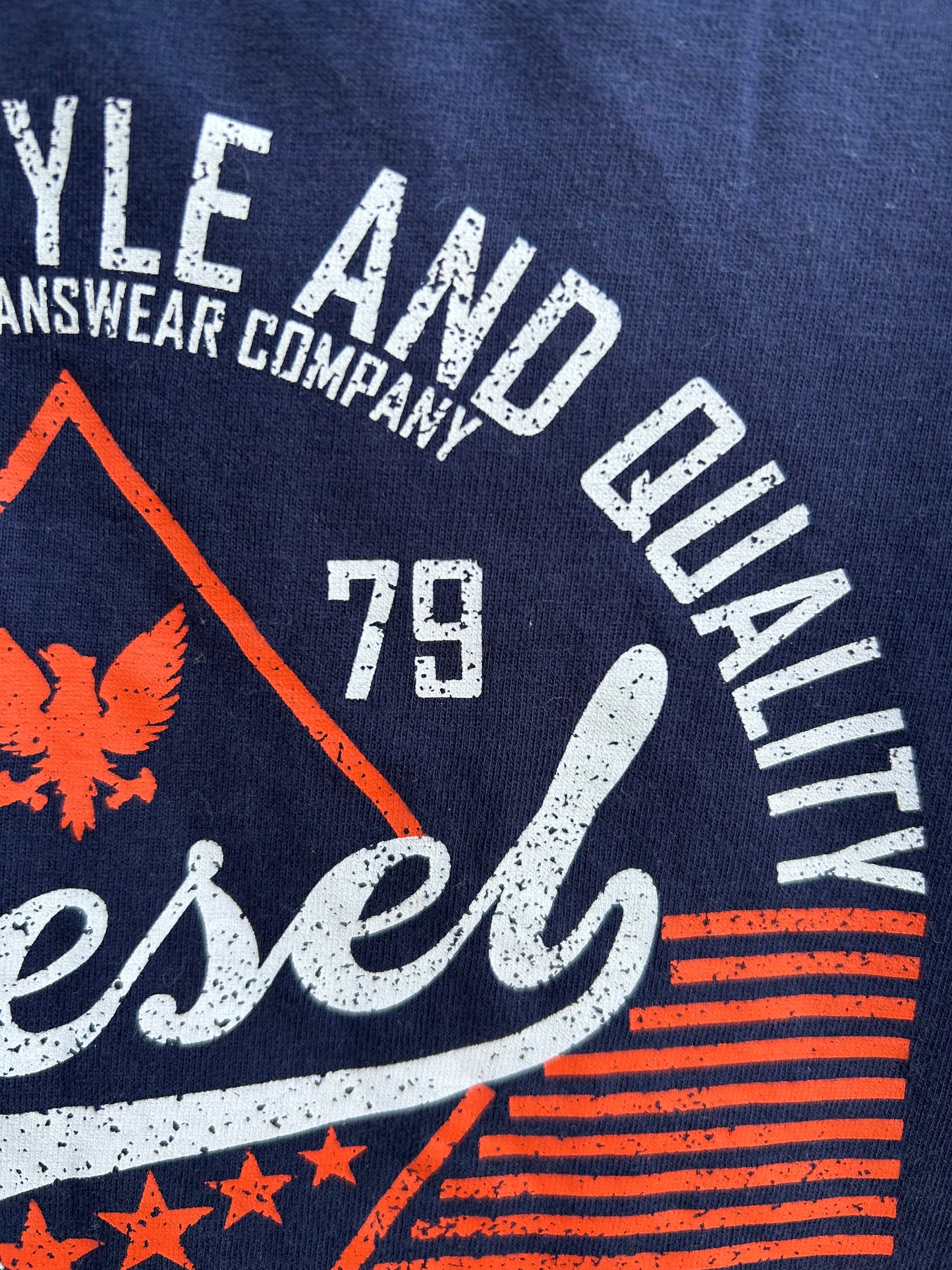 Navy logo T-shirt  3-4y (98-104cm)