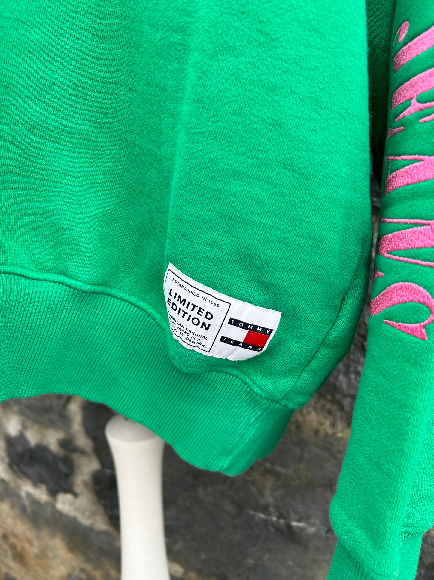 TH green sweatshirt XL/XXL