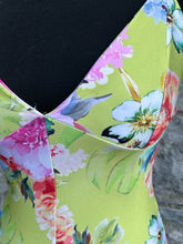 Load image into Gallery viewer, Floral lime jumpsuit uk 6-8
