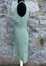 Load image into Gallery viewer, Green geometric dress uk 10-12
