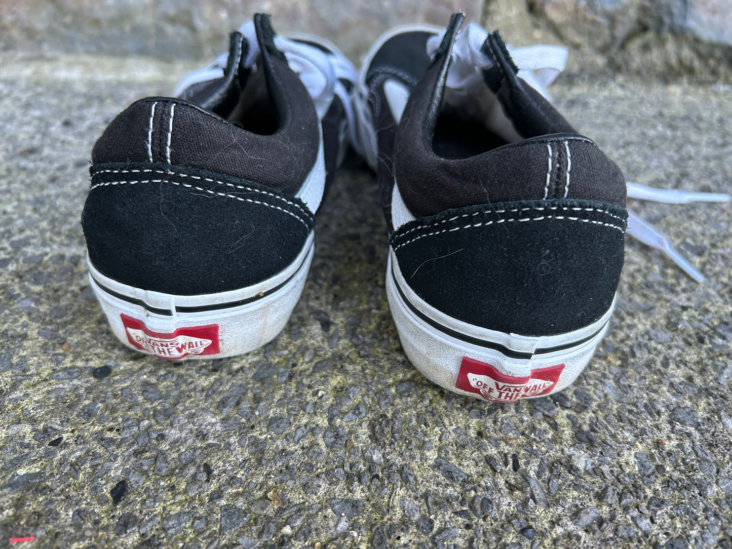 Black & white old skool Junior trainers uk 3.5 (eu 36)