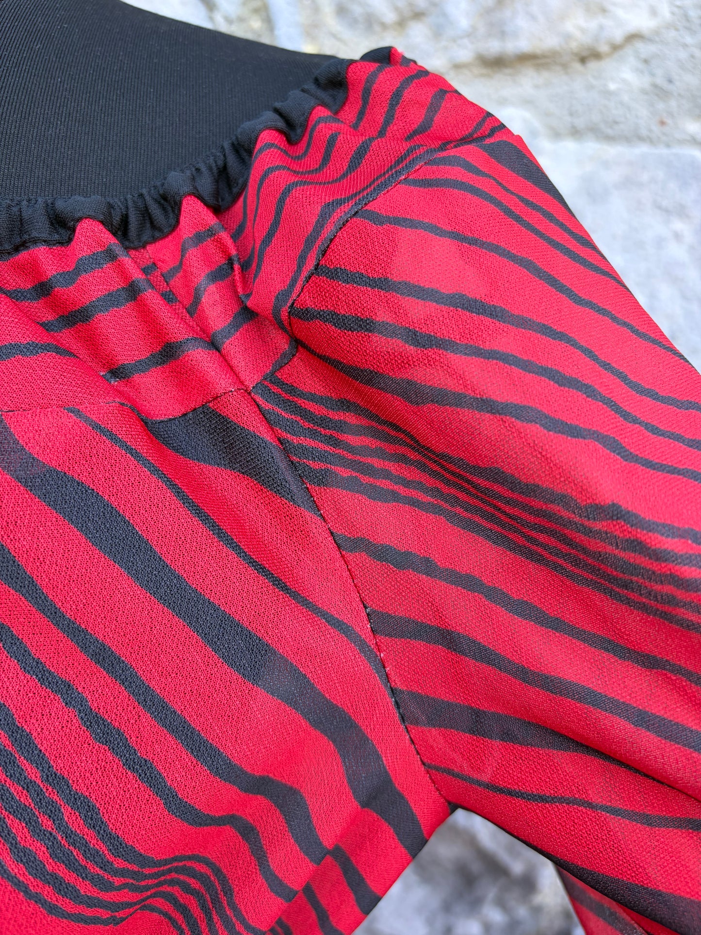 80s red&black tiered dress uk 12
