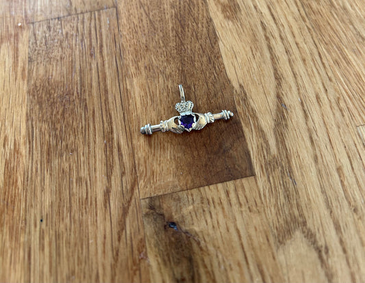 Claddagh pendant